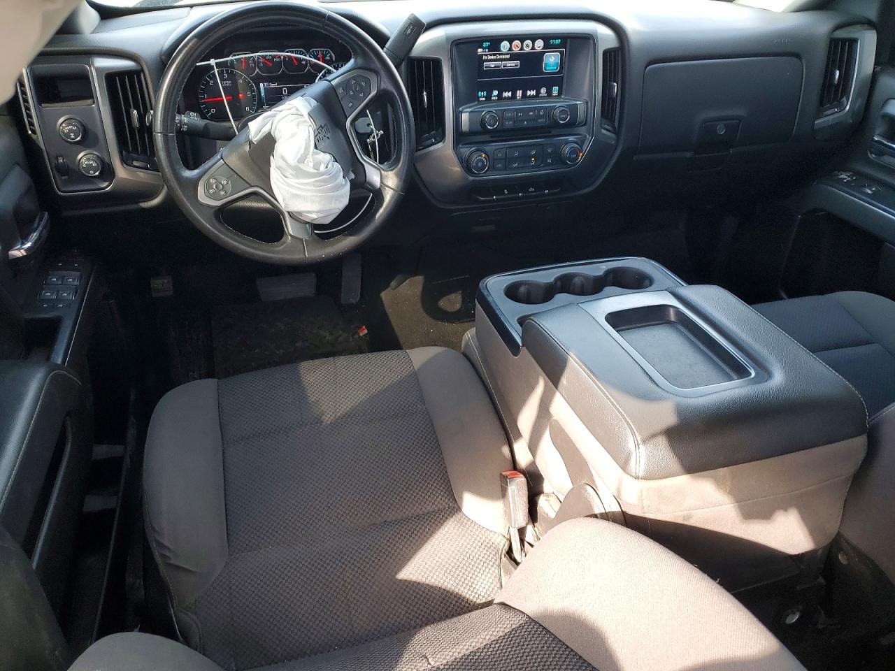 2018 CHEVROLET SILVERADO K1500 LT photo 15