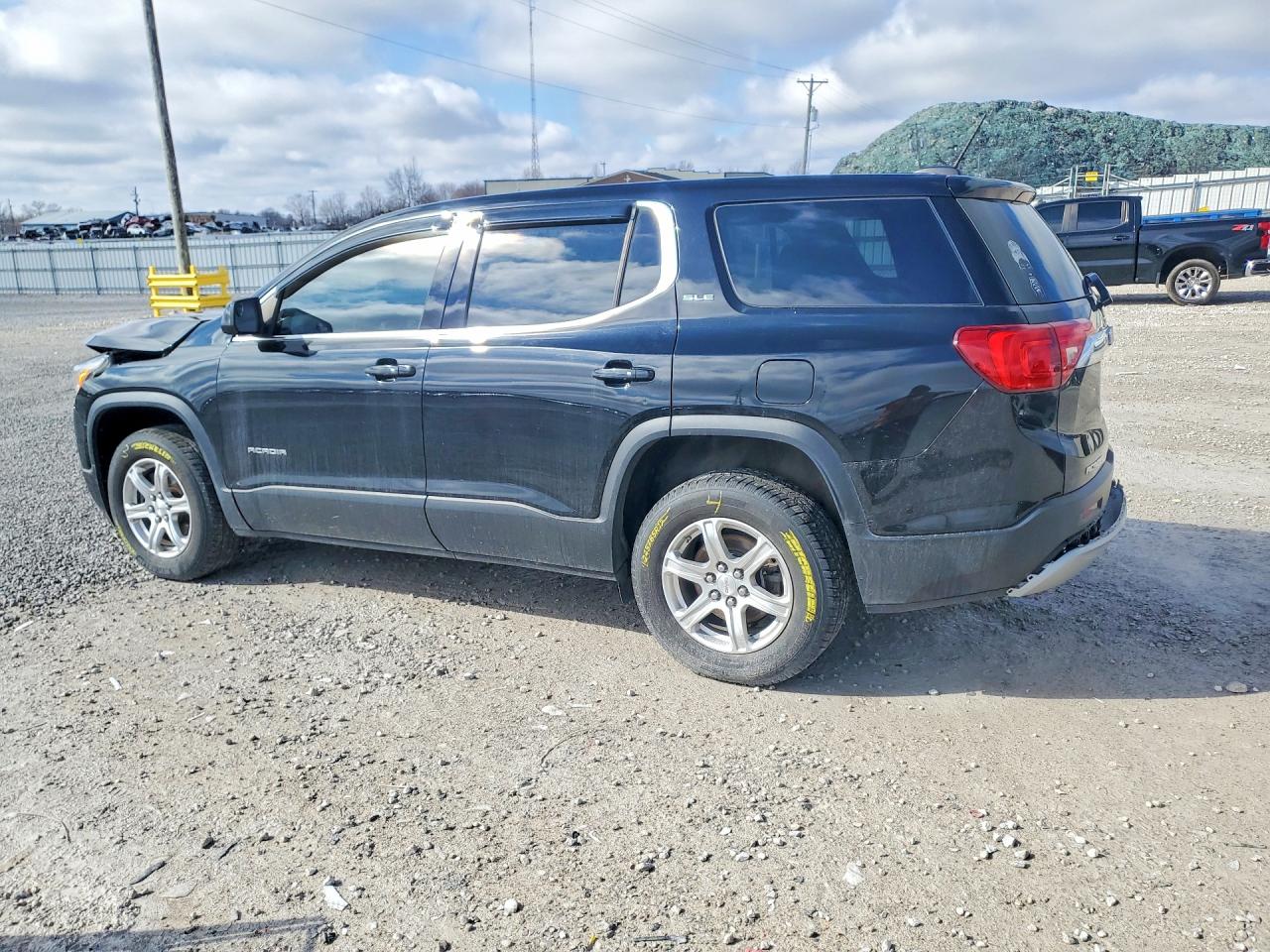 2019 GMC ACADIA SLE photo 4