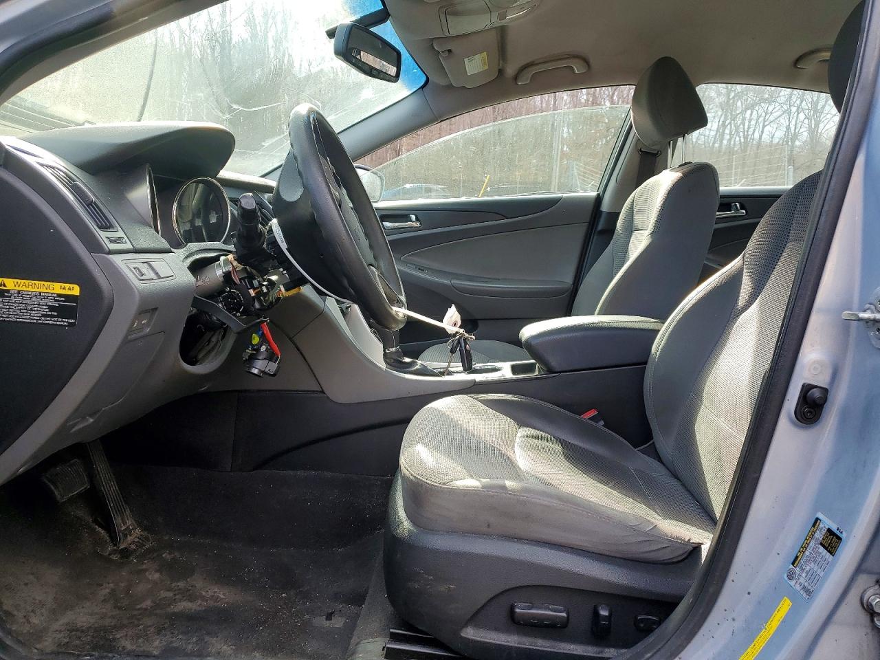 2013 HYUNDAI SONATA GLS photo 13