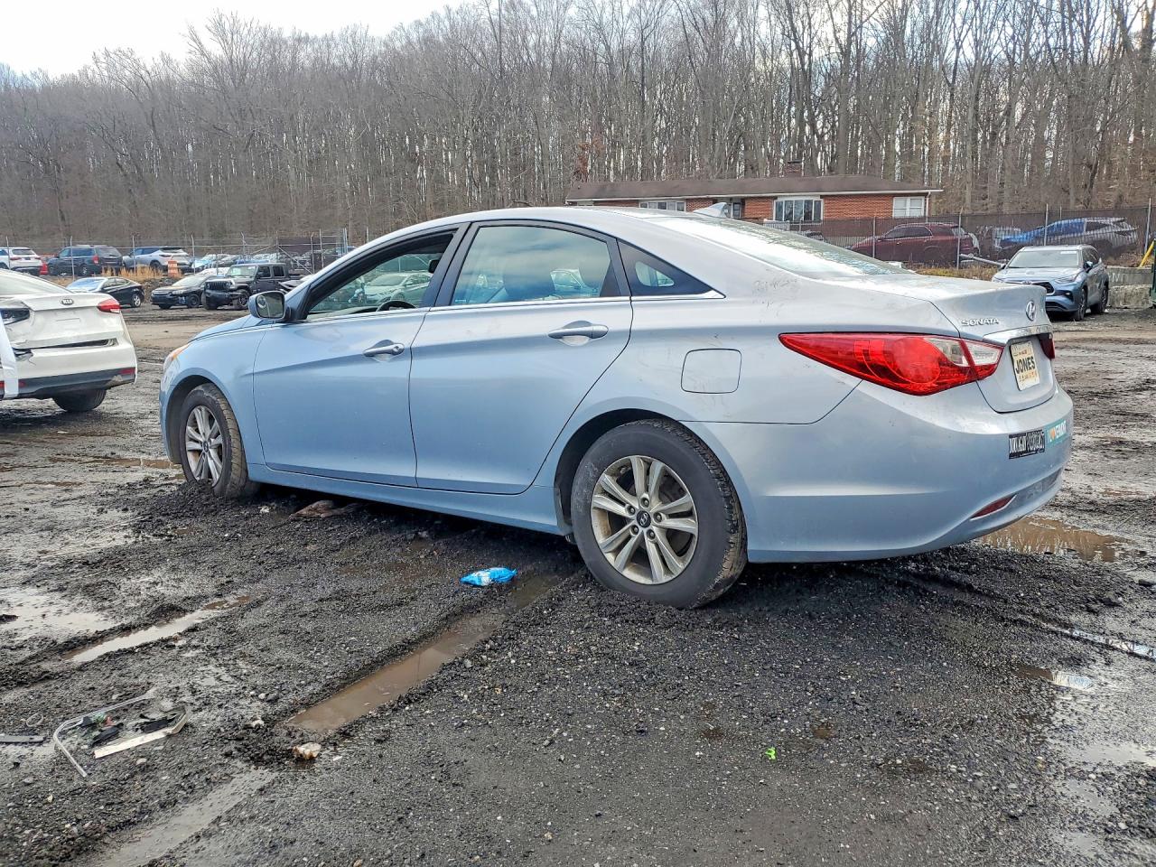 2013 HYUNDAI SONATA GLS photo 3
