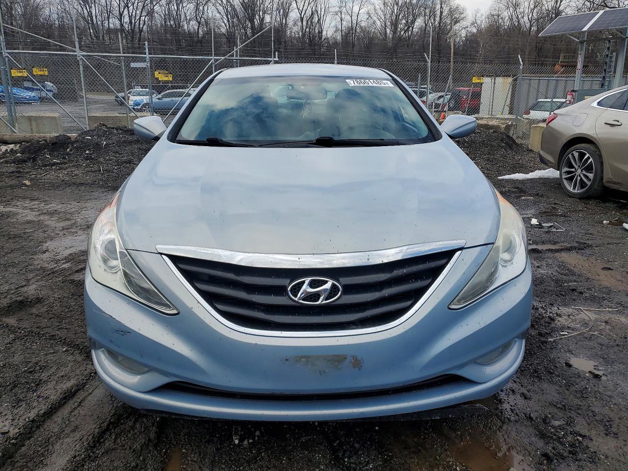 2013 HYUNDAI SONATA GLS photo 9