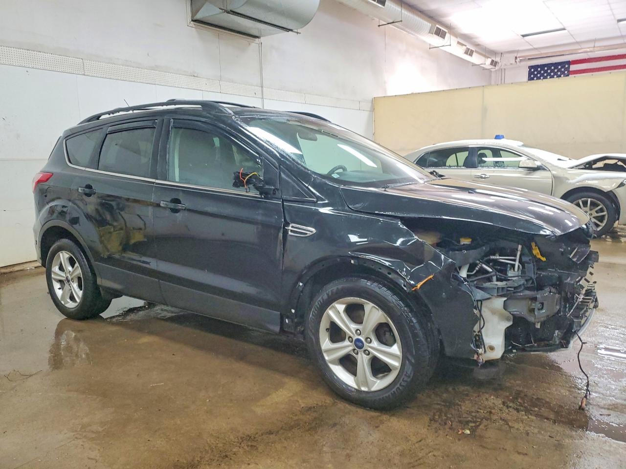 2015 FORD ESCAPE SE photo 4