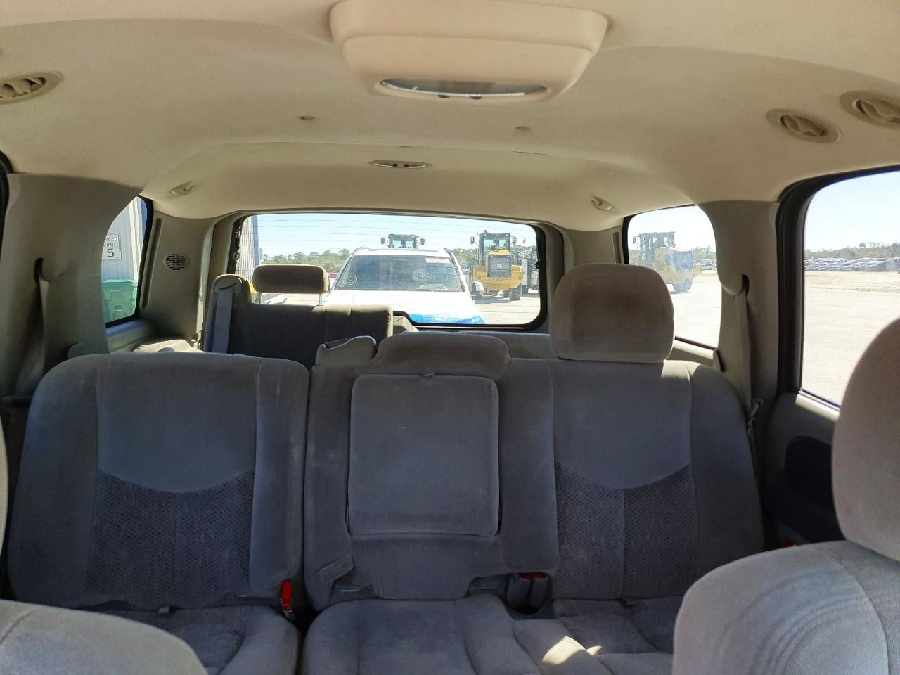 2003 CHEVROLET TAHOE C1500 photo 10