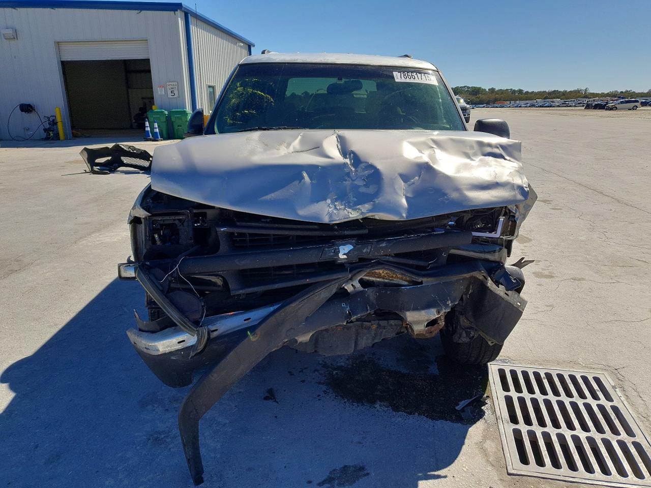 2003 CHEVROLET TAHOE C1500 photo 5