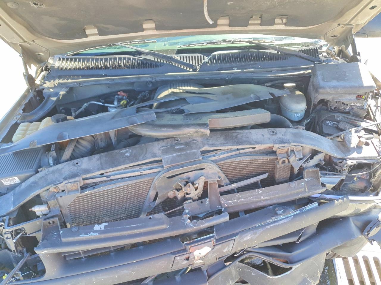 2003 CHEVROLET TAHOE C1500 photo 12