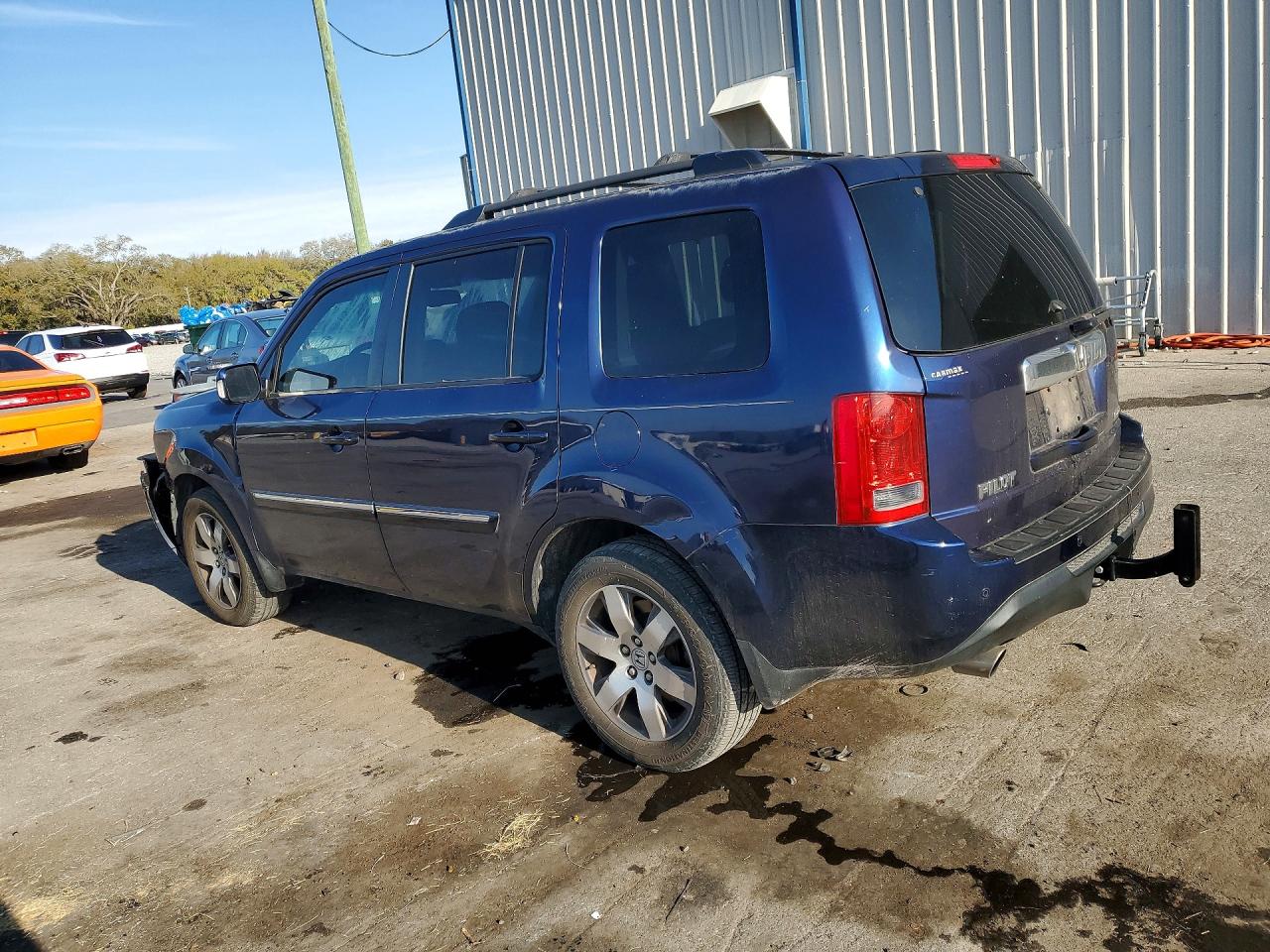 2013 HONDA PILOT TOURING photo 2