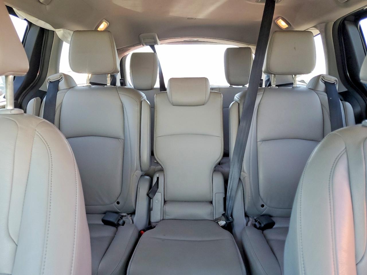 2024 HONDA ODYSSEY TOURING photo 28