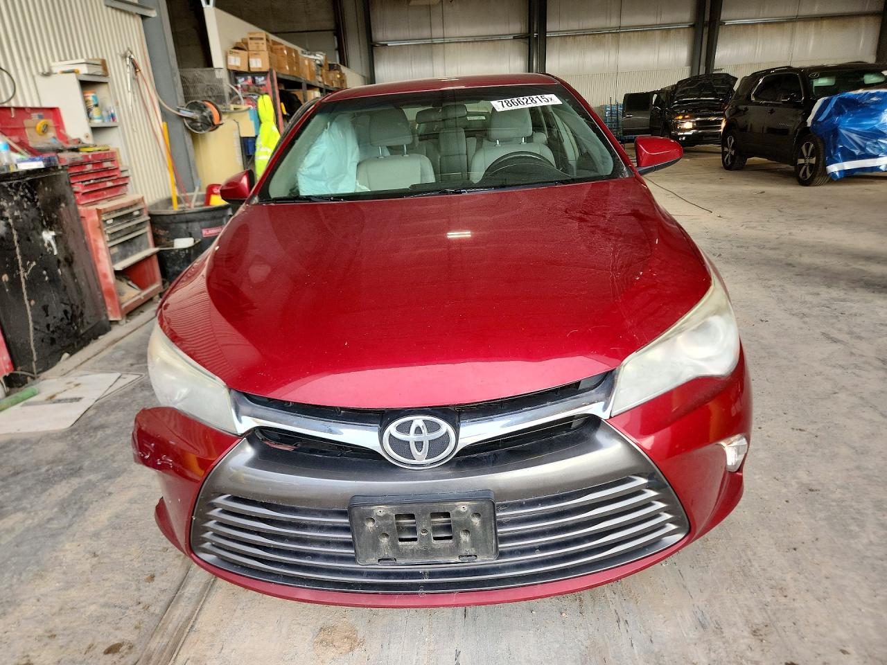 2017 TOYOTA CAMRY LE photo 13