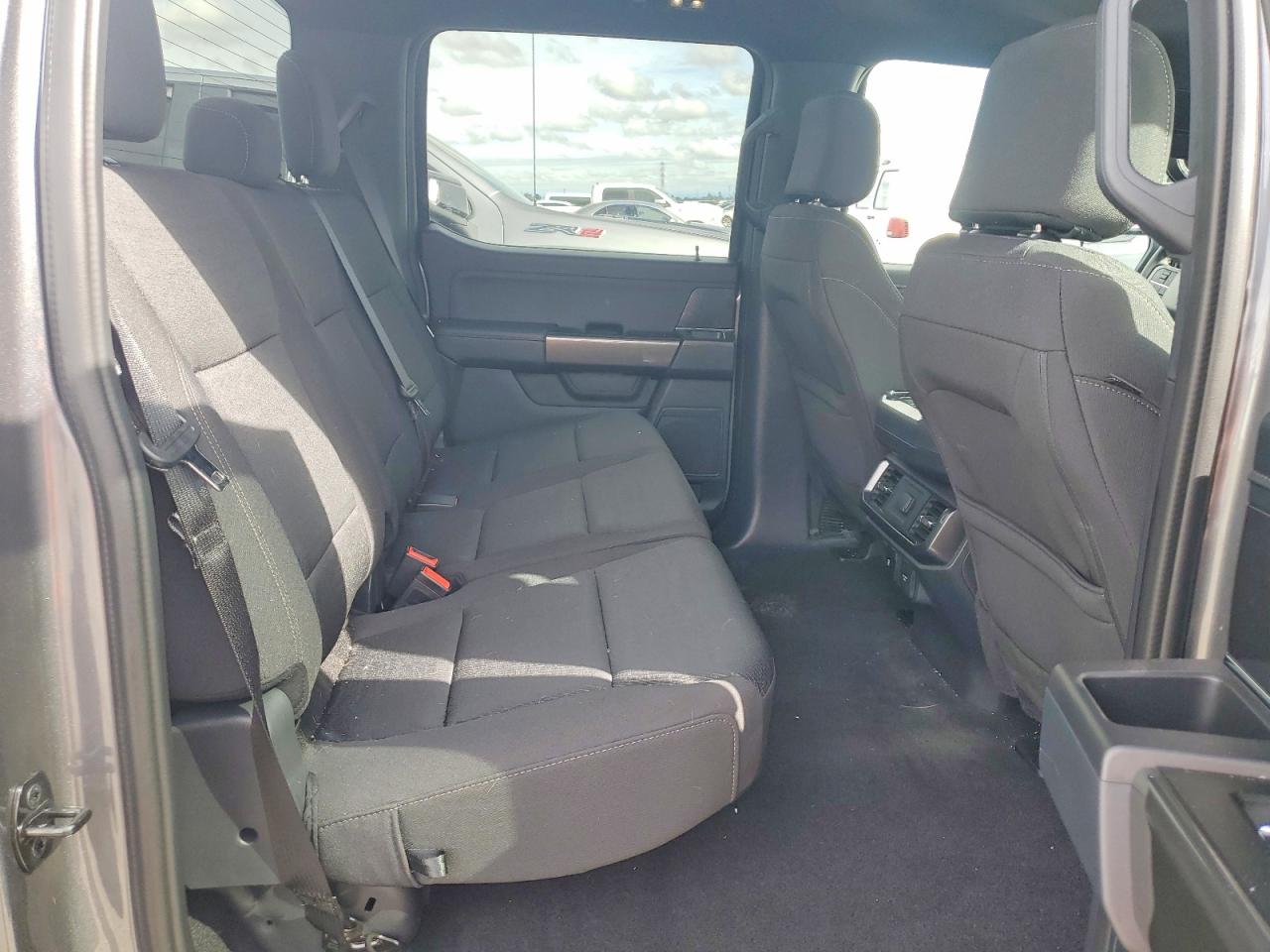 2023 FORD F150 SUPERCREW photo 28