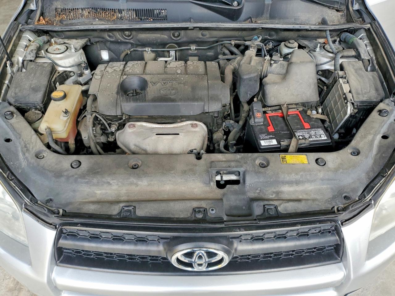 2011 TOYOTA RAV4 photo 23