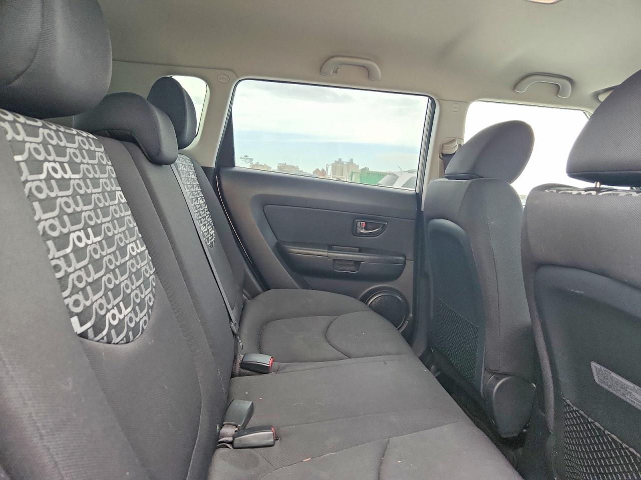 2011 KIA SOUL + photo 19