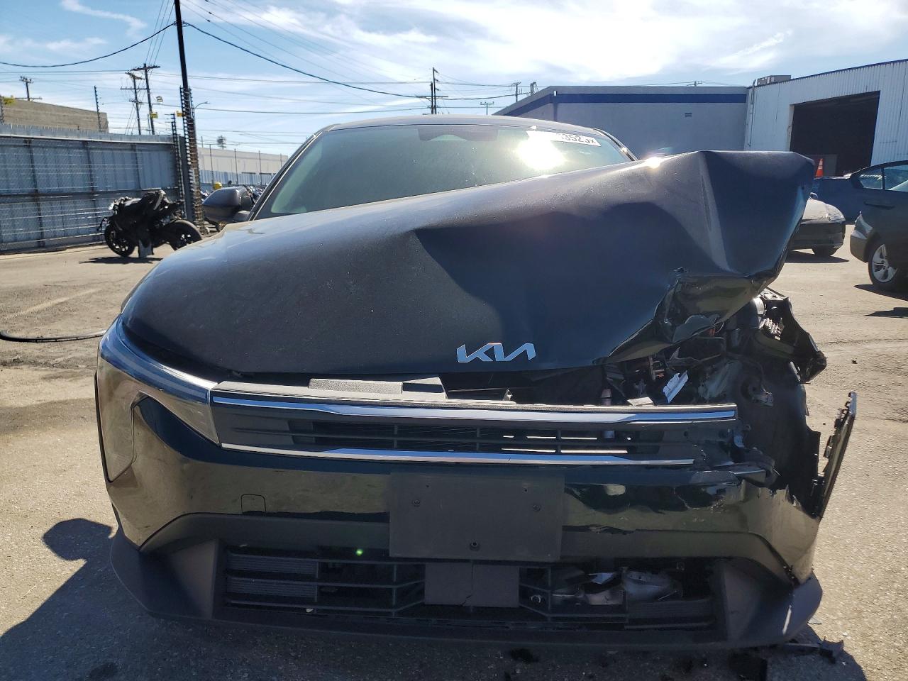 2025 KIA K4 LXS photo 13