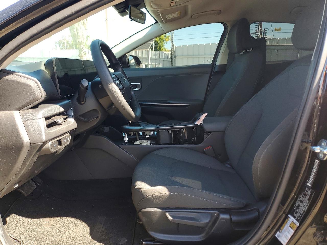 2025 KIA K4 LXS photo 19
