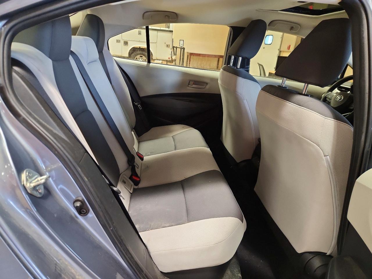 2024 TOYOTA COROLLA LE photo 10