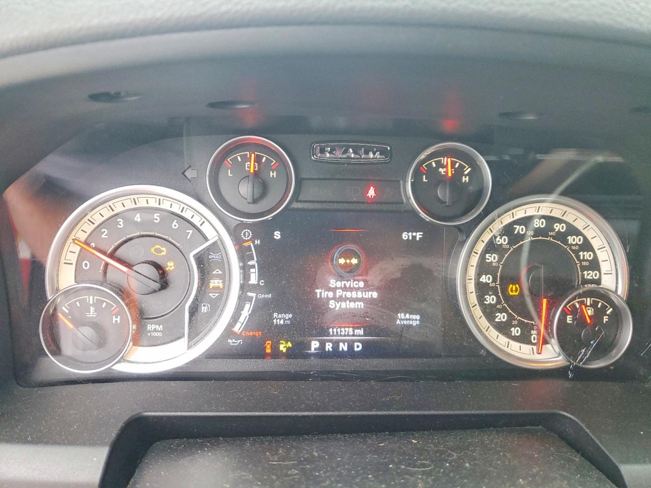 2015 RAM 1500 SLT photo 9