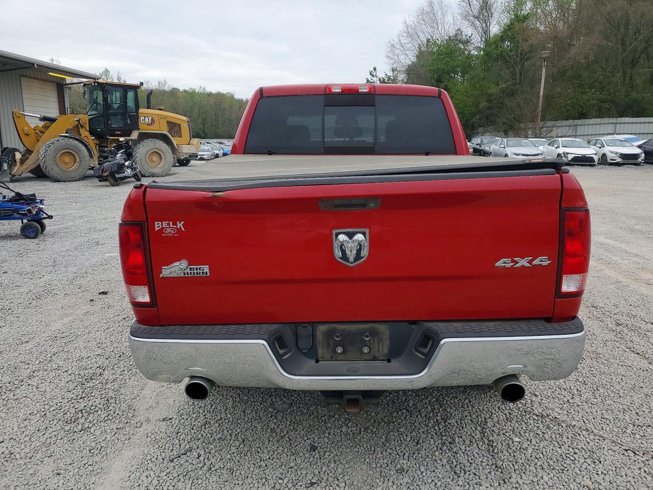 2015 RAM 1500 SLT photo 6