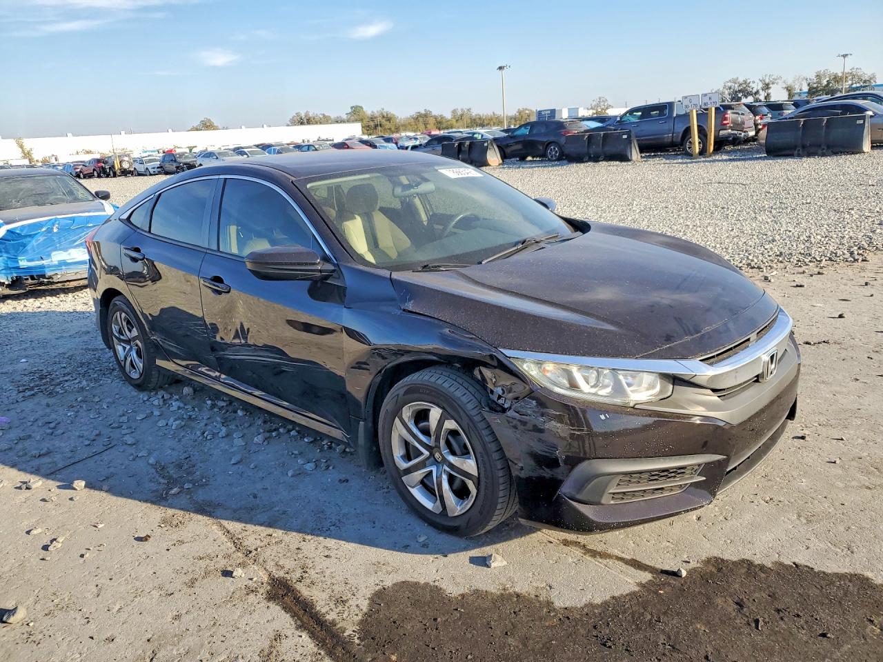 2016 HONDA CIVIC LX photo 4