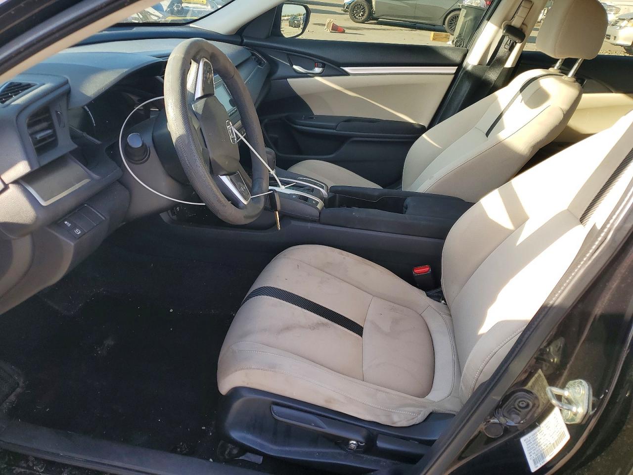 2016 HONDA CIVIC LX photo 7