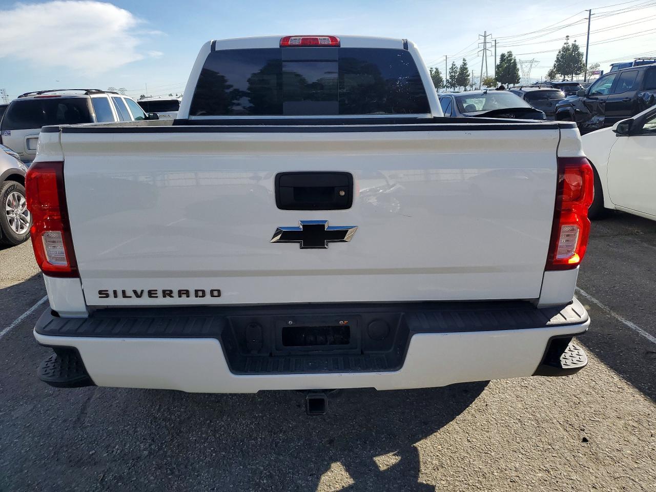 2018 CHEVROLET SILVERADO K1500 LTZ photo 11