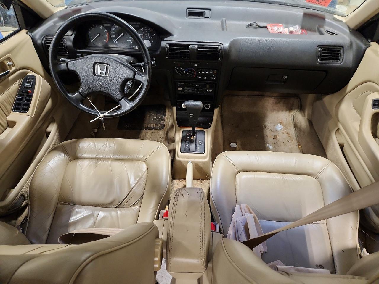 1991 HONDA ACCORD SE photo 8