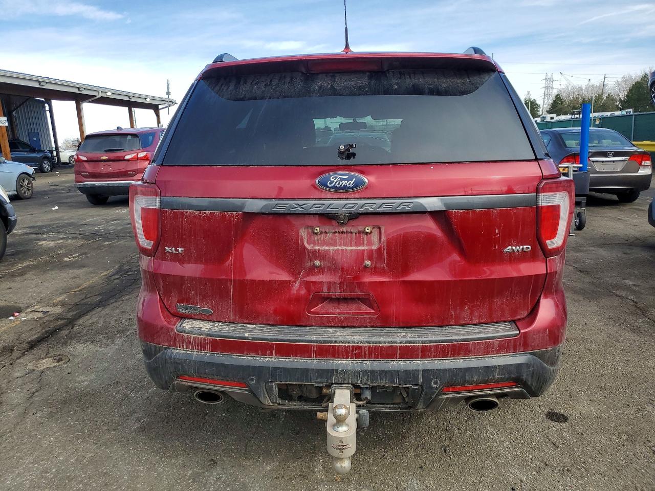 2018 FORD EXPLORER XLT photo 6