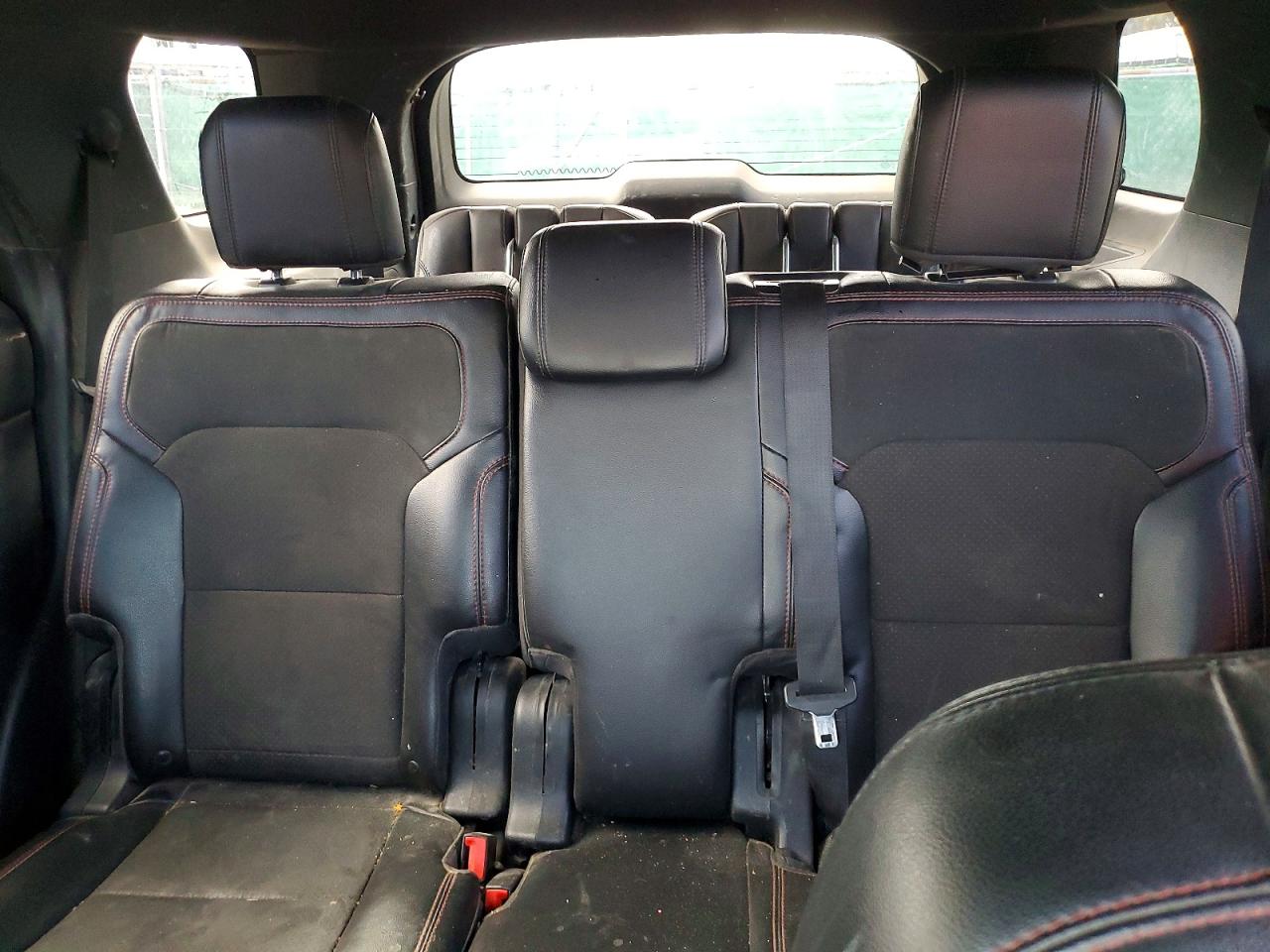 2018 FORD EXPLORER XLT photo 10