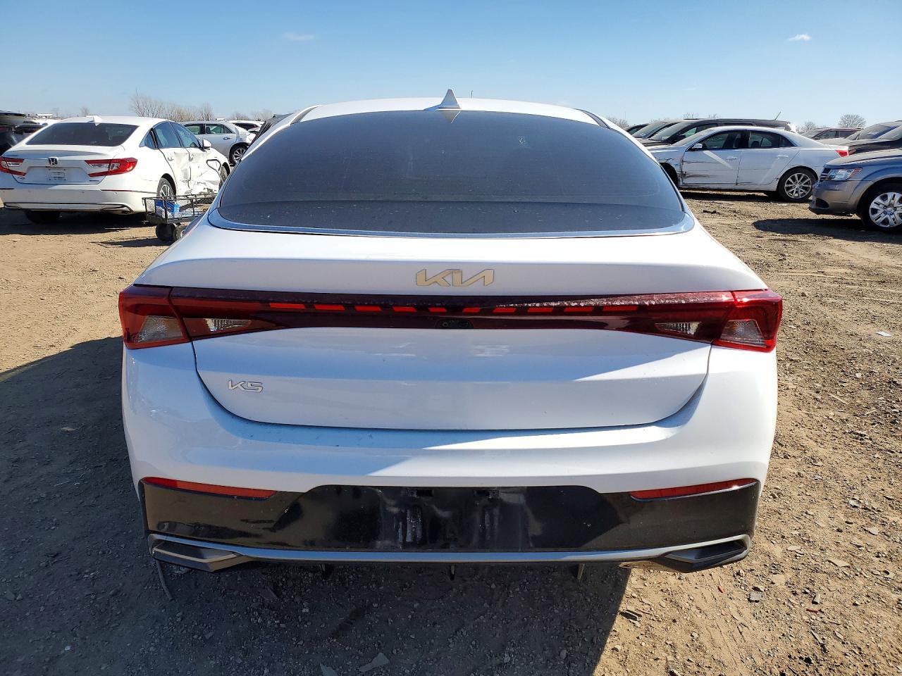2023 KIA K5 LXS photo 6