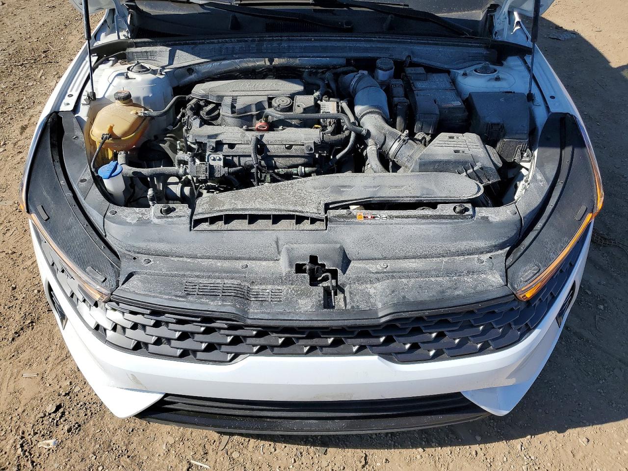 2023 KIA K5 LXS photo 11