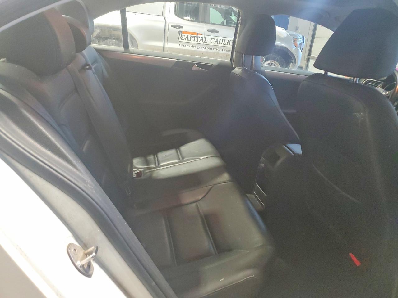 2017 VOLKSWAGEN JETTA SEL photo 28