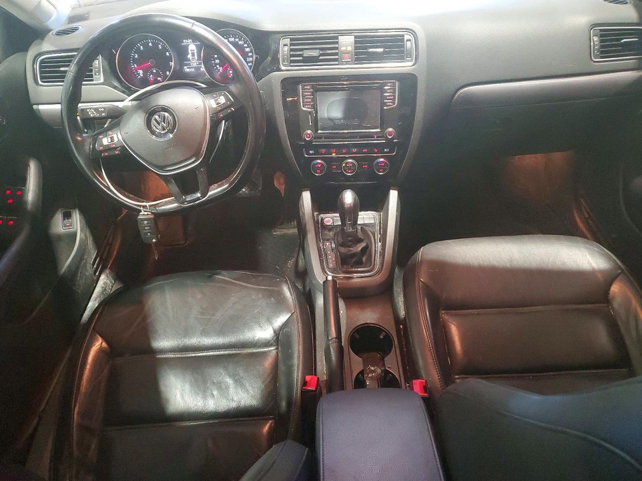2017 VOLKSWAGEN JETTA SEL photo 22