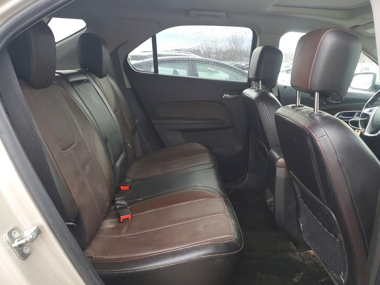 2015 CHEVROLET EQUINOX LT photo 11