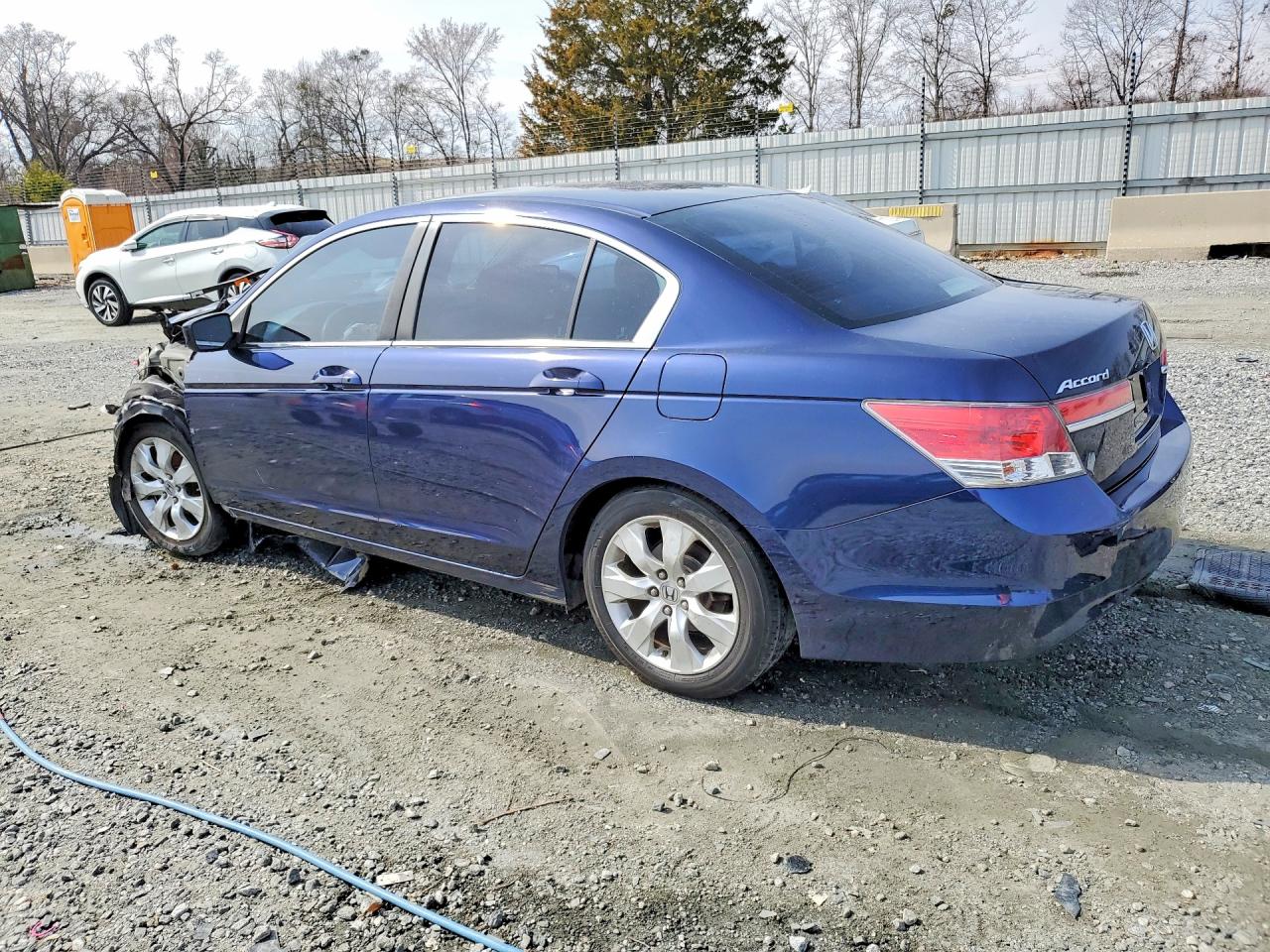 2011 HONDA ACCORD LXP photo 3