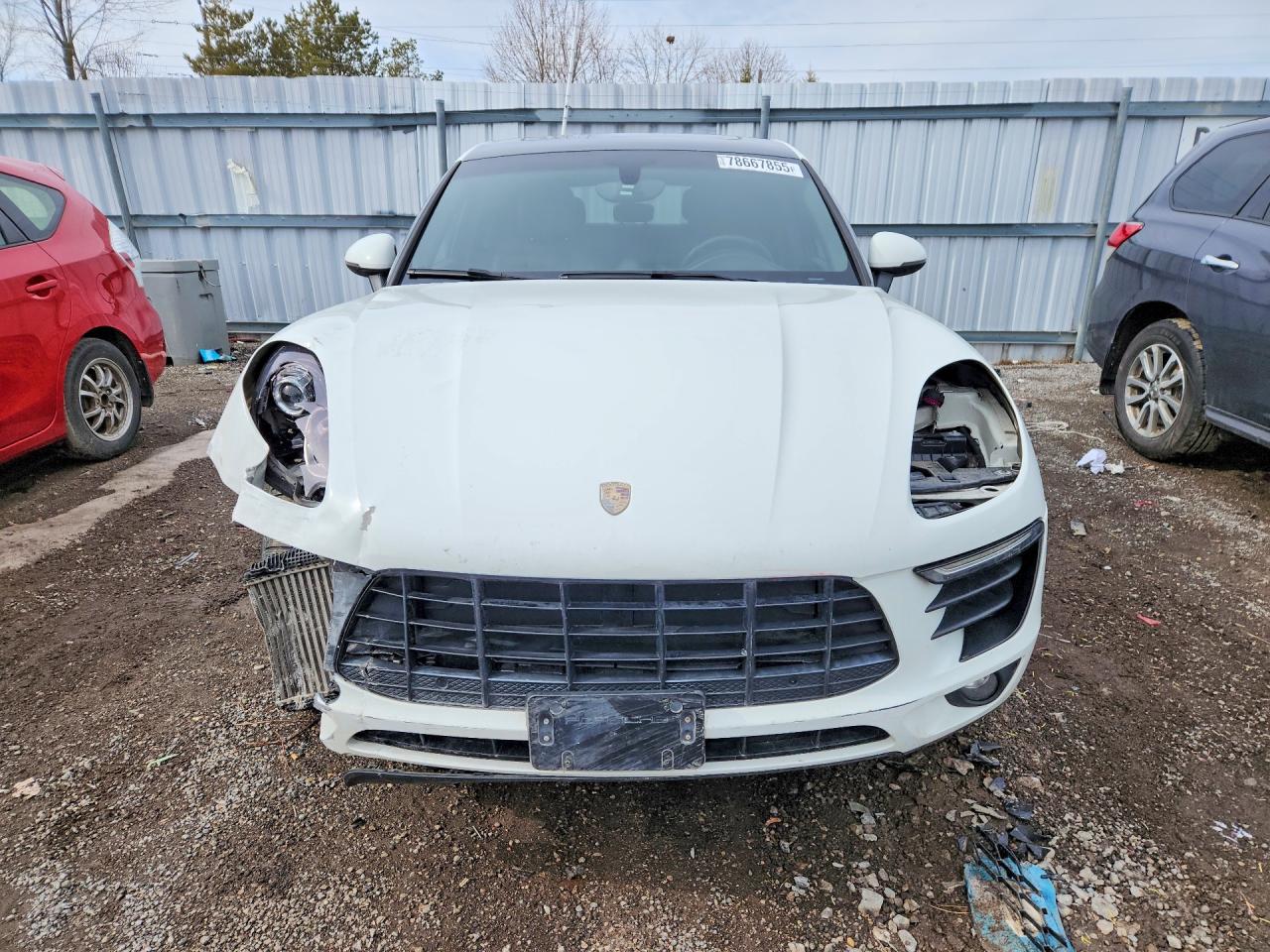 2015 PORSCHE MACAN S photo 5