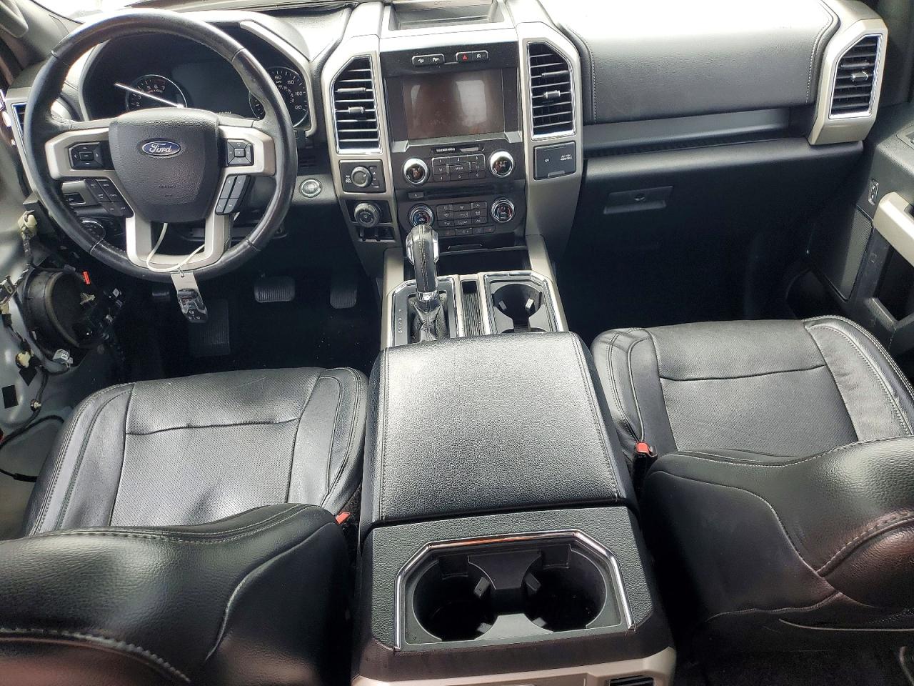 2017 FORD F150 SUPERCREW photo 8