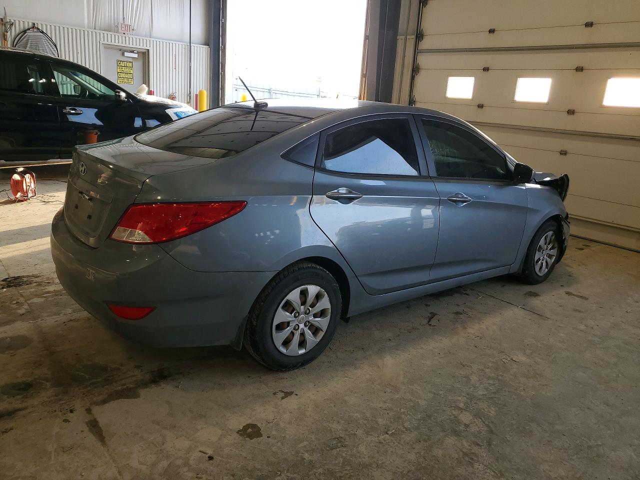 2017 HYUNDAI ACCENT SE photo 7