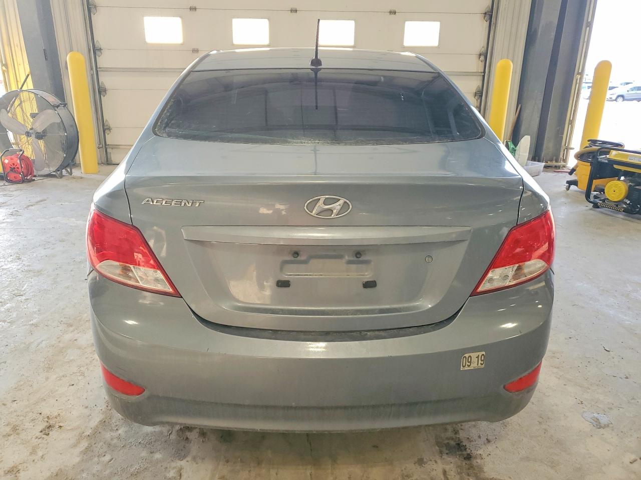 2017 HYUNDAI ACCENT SE photo 16