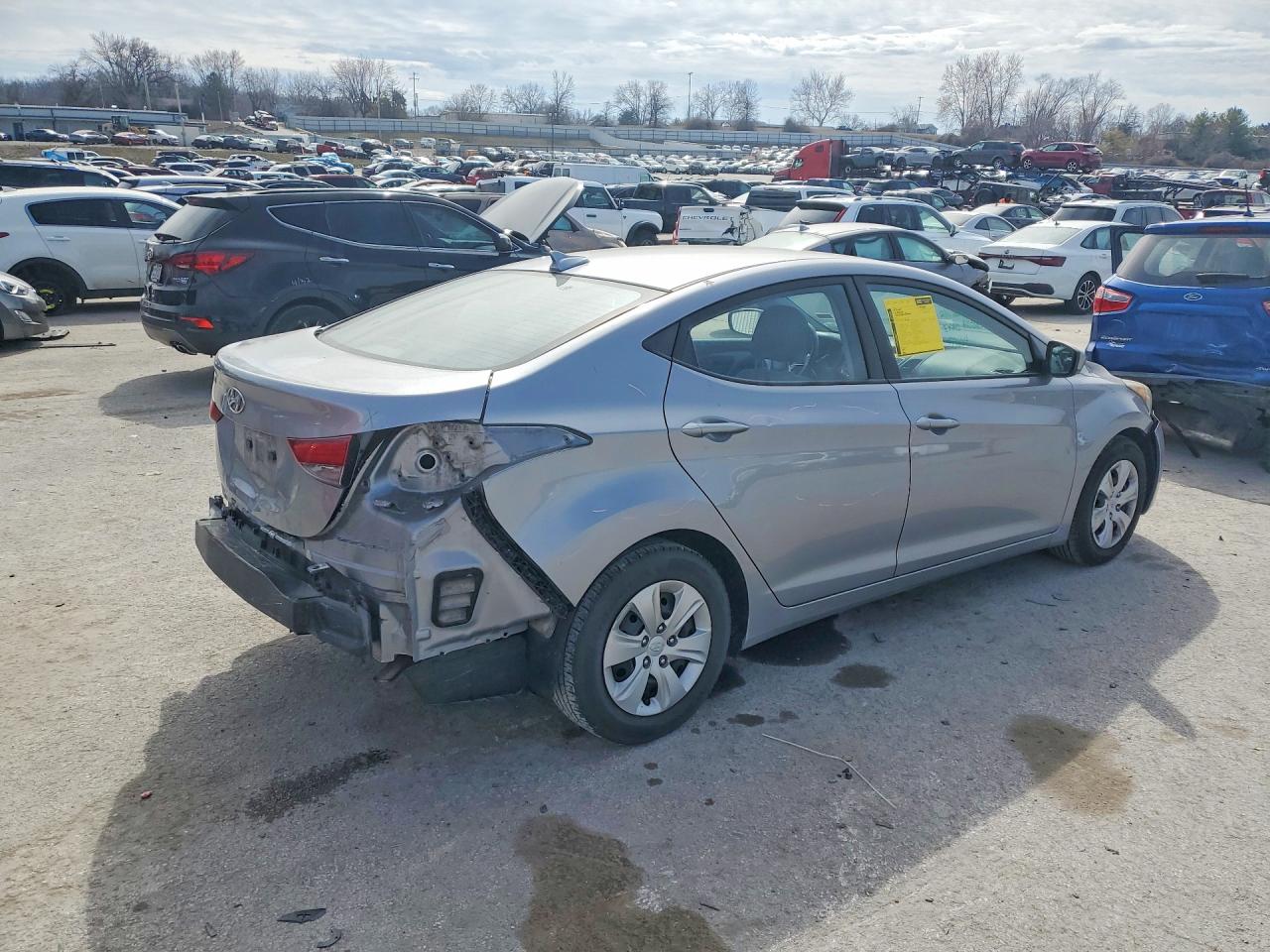 2016 HYUNDAI ELANTRA SE photo 3