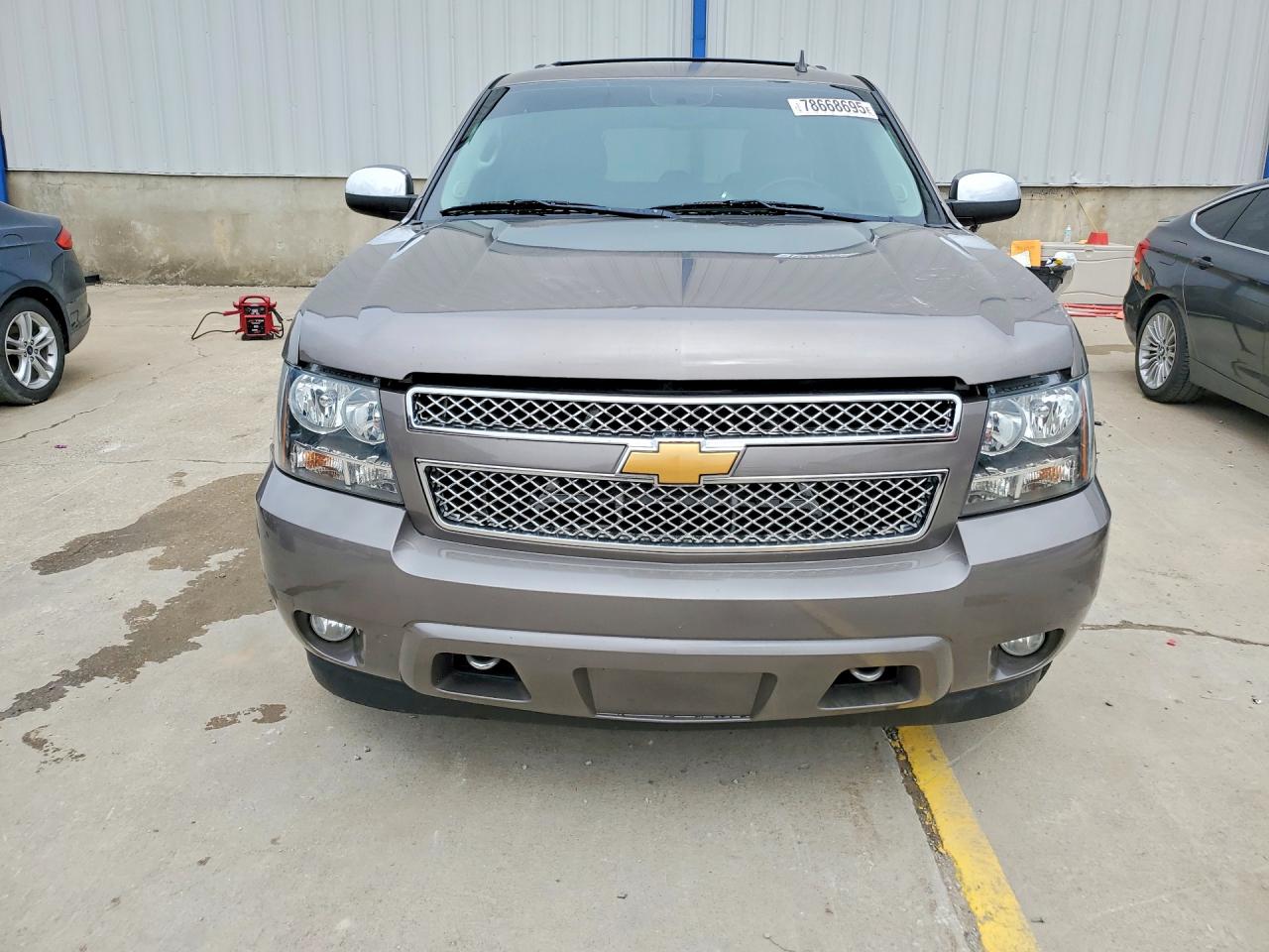 2012 CHEVROLET SUBURBAN K1500 LTZ photo 9
