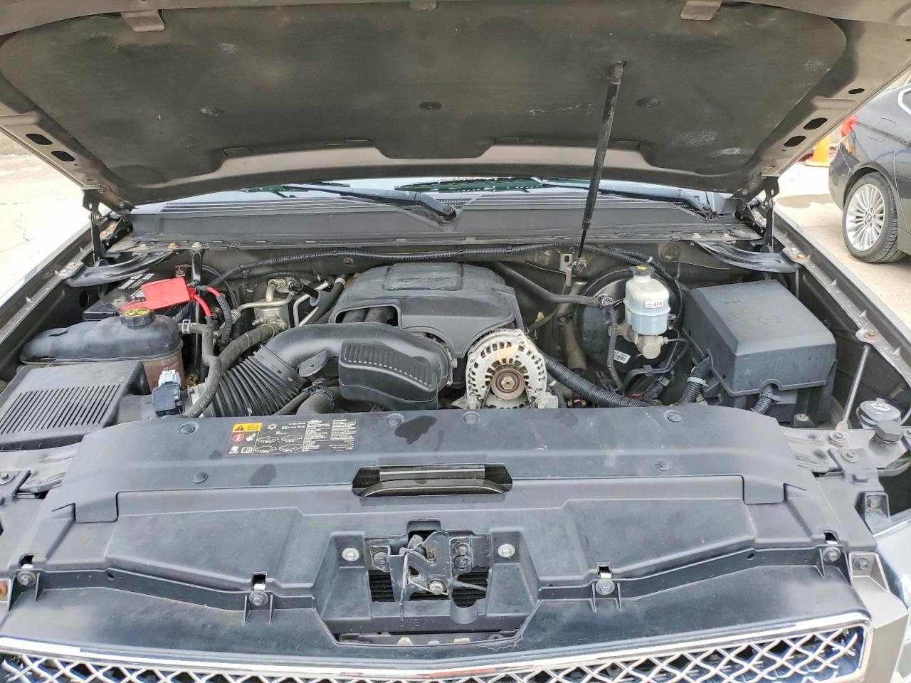 2012 CHEVROLET SUBURBAN K1500 LTZ photo 23