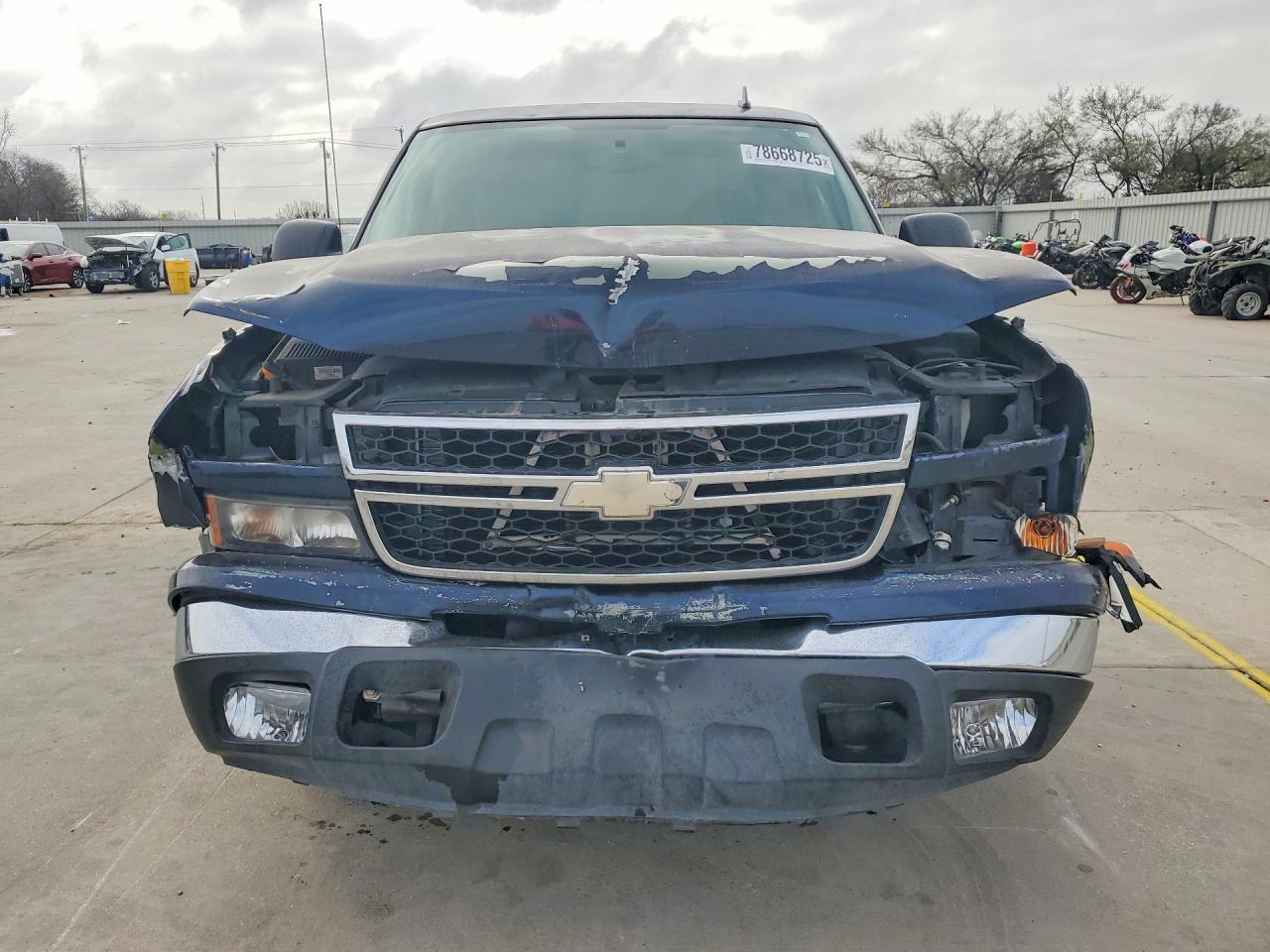 2006 CHEVROLET SILVERADO C1500 photo 9