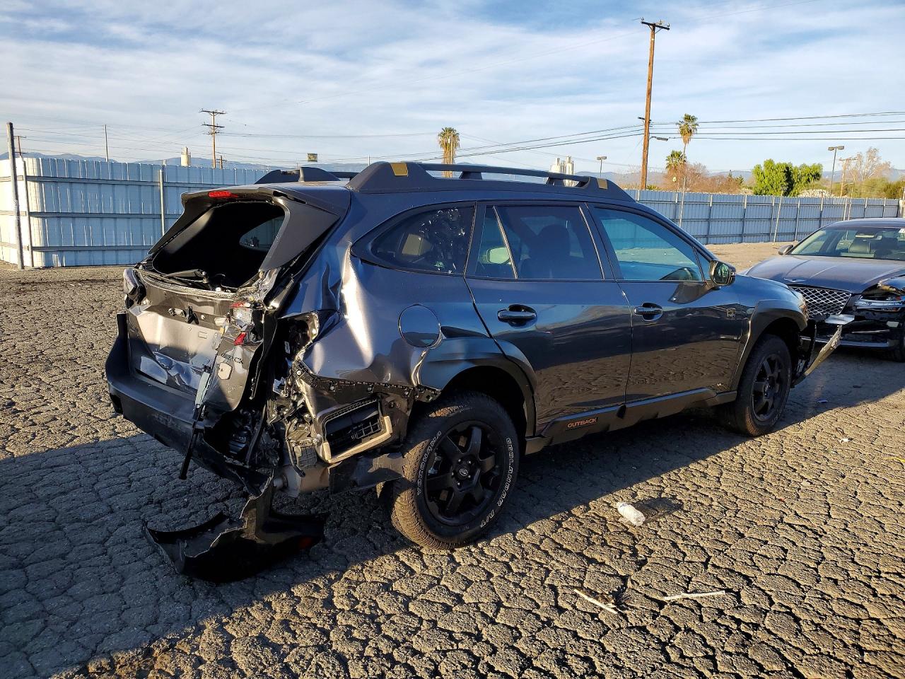 2025 SUBARU OUTBACK WILDERNESS photo 3