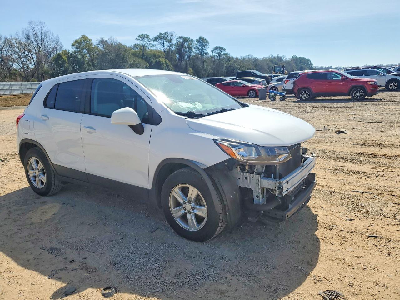 2020 CHEVROLET TRAX LS photo 4