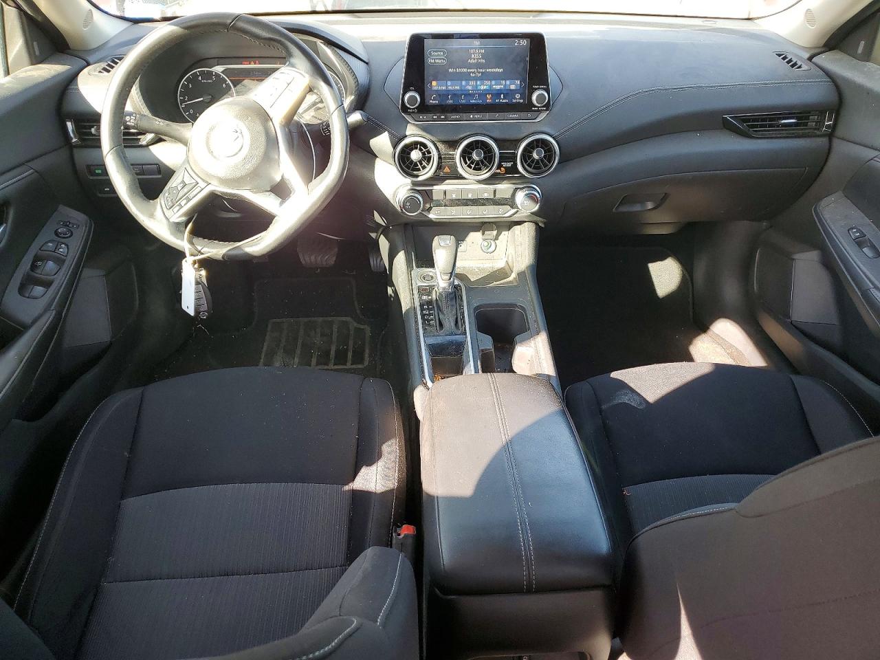 2022 NISSAN SENTRA SV photo 15