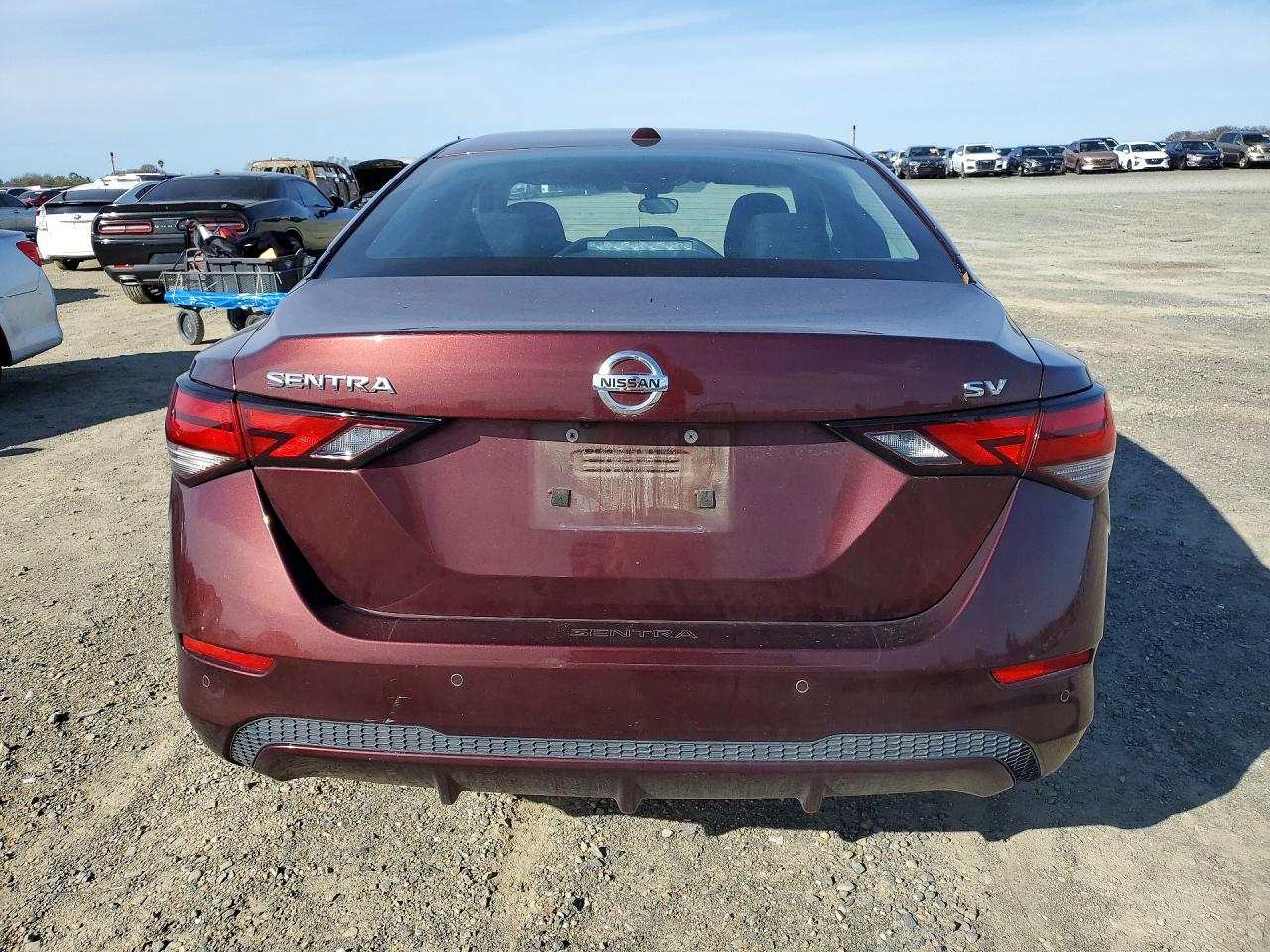 2022 NISSAN SENTRA SV photo 11
