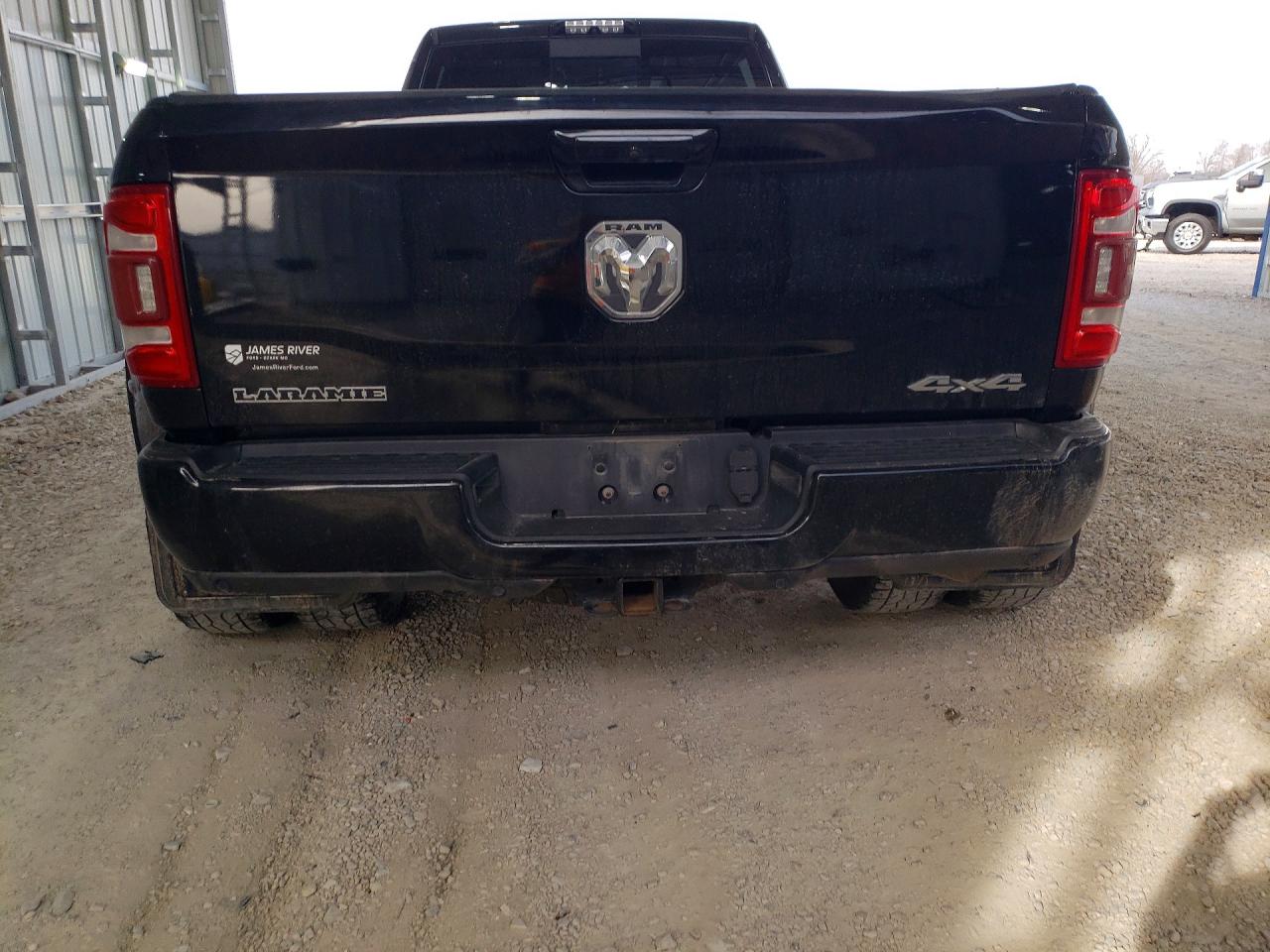 2019 RAM 3500 LARAMIE photo 6