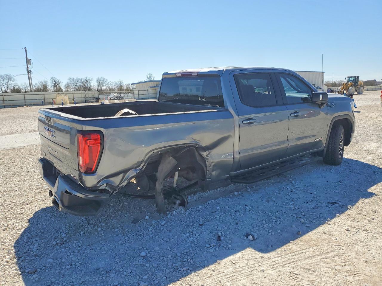 2021 GMC SIERRA K1500 AT4 photo 5