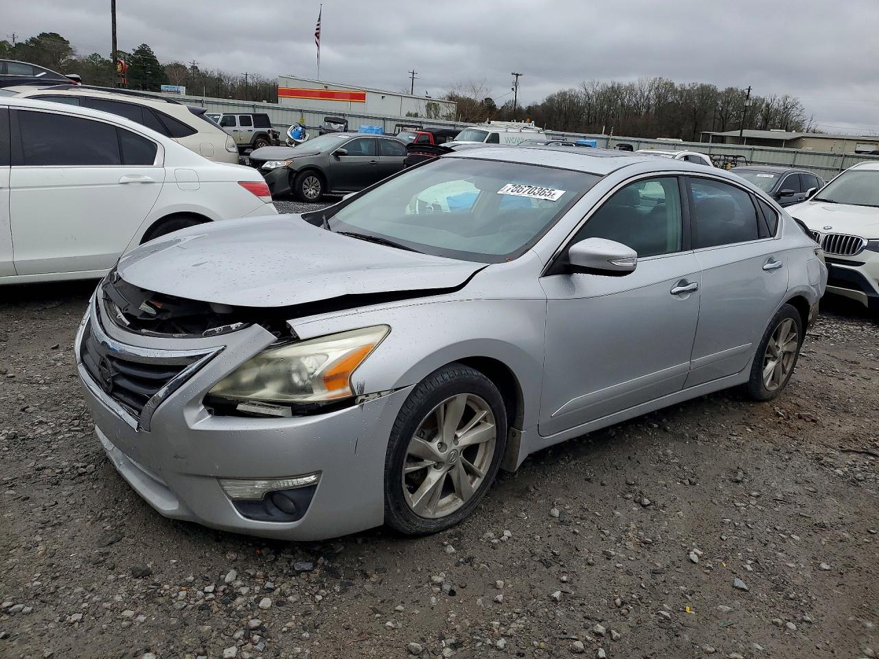 2013 NISSAN ALTIMA