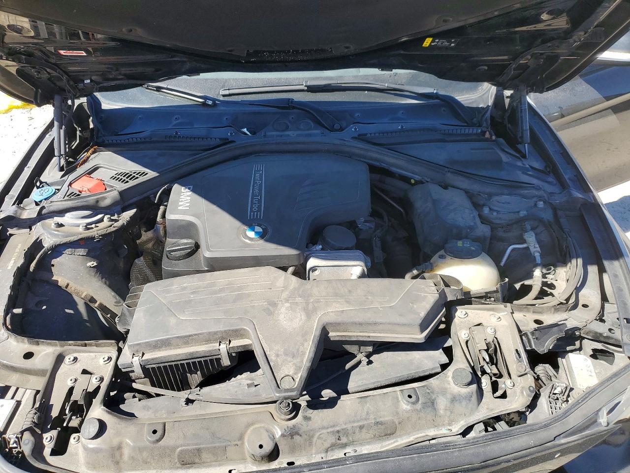 2018 BMW 320 I photo 21
