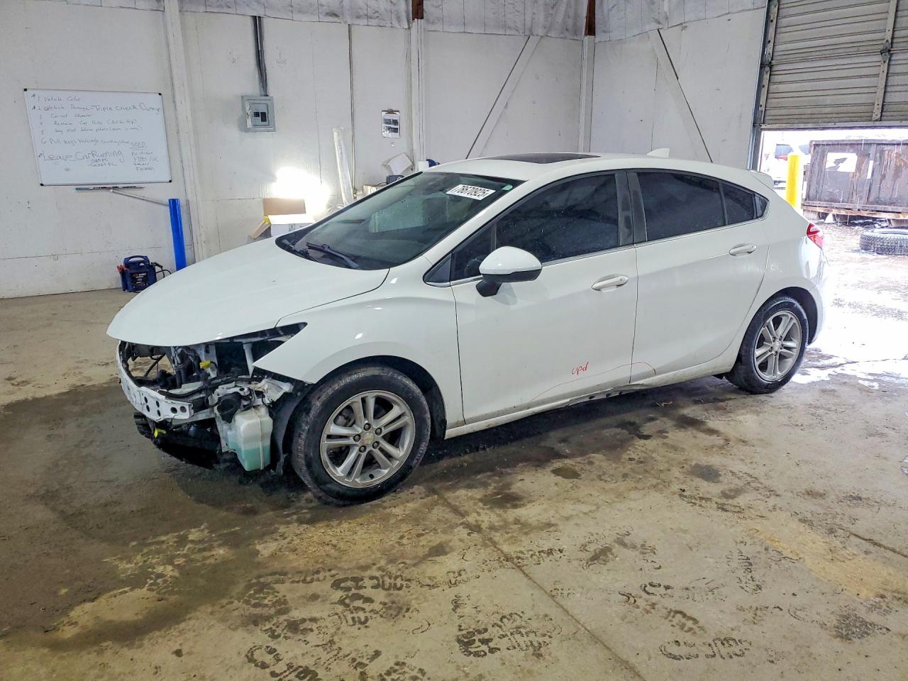 2017 CHEVROLET CRUZE