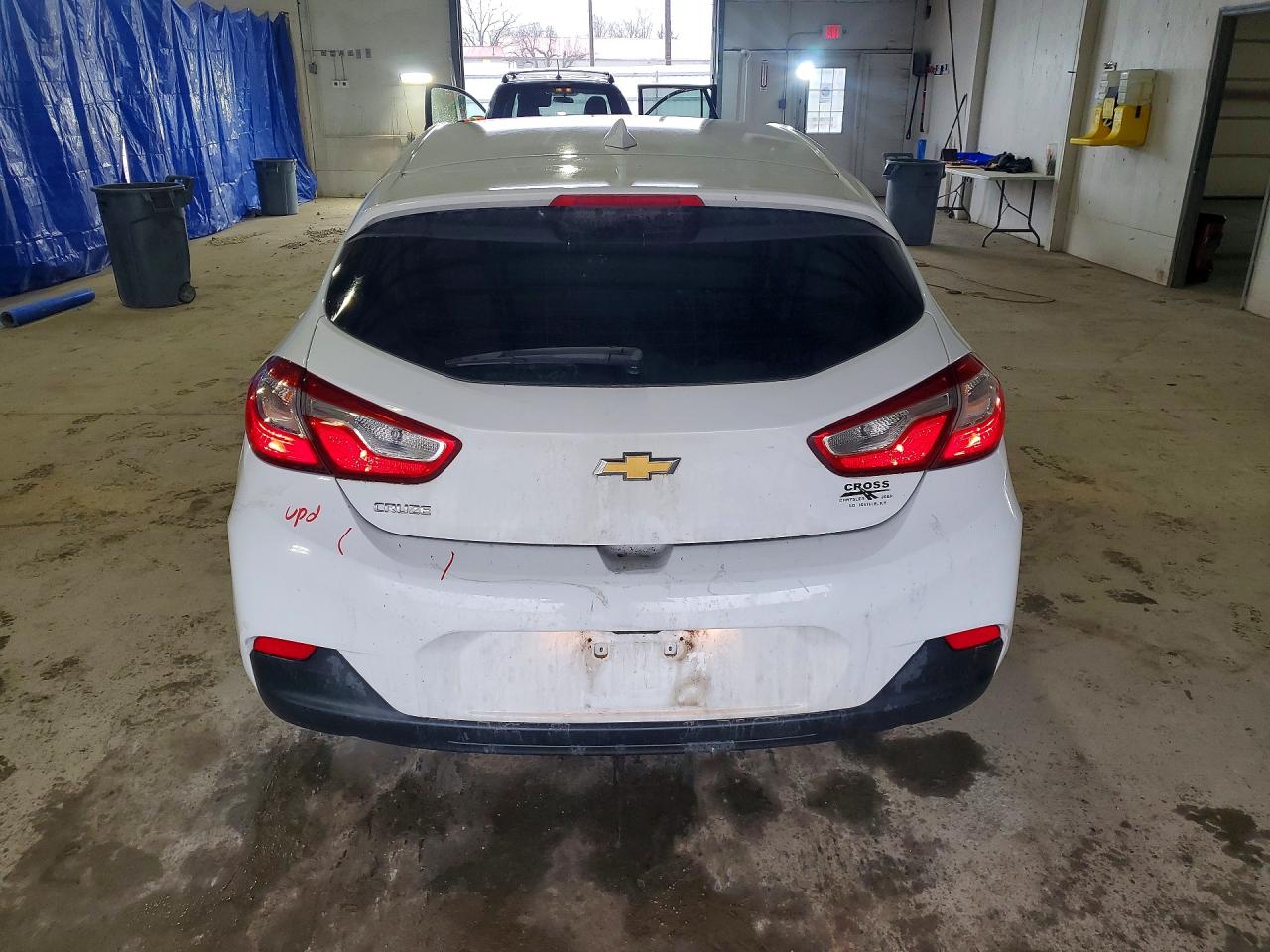 2017 CHEVROLET CRUZE LT photo 6